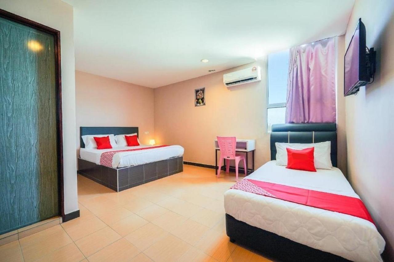 Cmn Hotel & Homestay Сунгай Петани Екстериор снимка