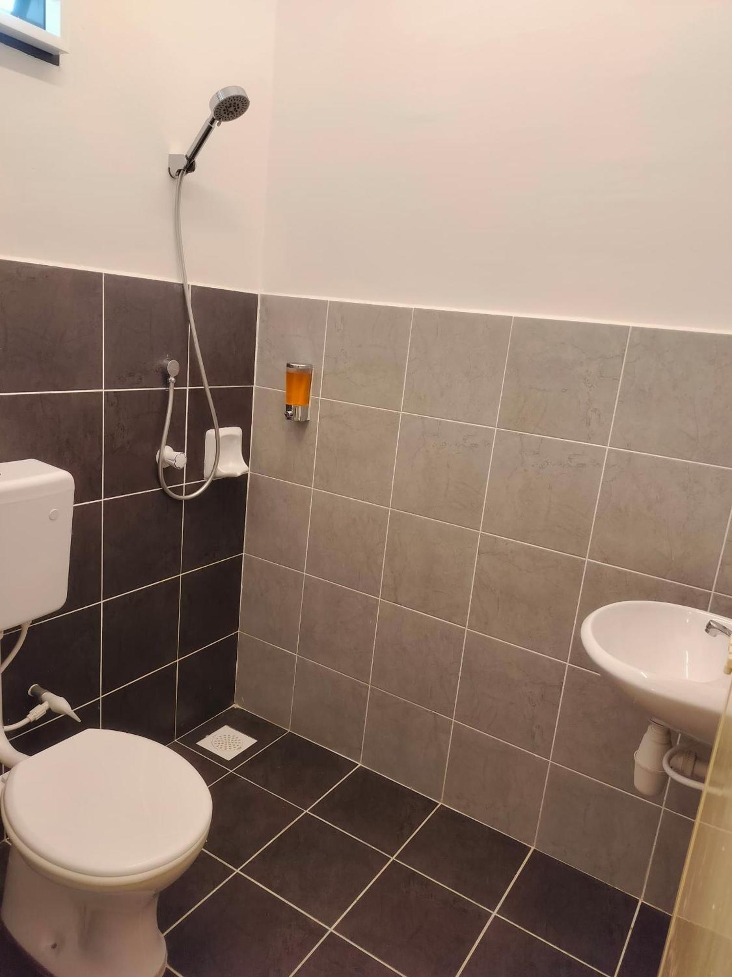 Cmn Hotel & Homestay Сунгай Петани Екстериор снимка